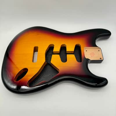 HooDoo Stratocaster Body Alder 3-Tone Sunburst hsb6535 image 2