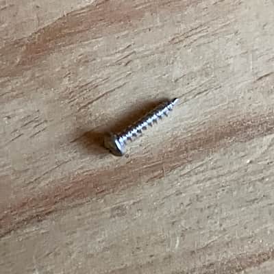 Single Ibanez Soundgear Gio GSR180 Bass Guitar Bass Side Tuning Peg / Head 2015 image 7