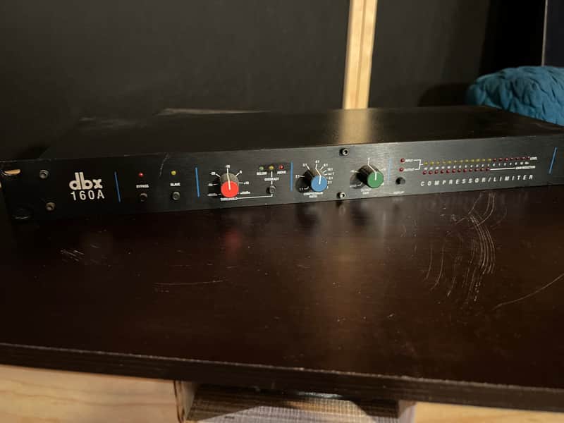 dbx 160A Compressor Limiter 2000s - Black image 1