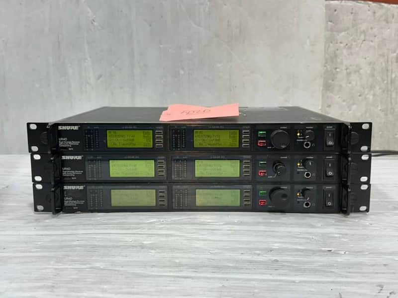SHURE UR4D L3 638-698 MHZ DUAL WIRELESS RECEIVER #5020 (FOR ONE ONLY) THS image 1