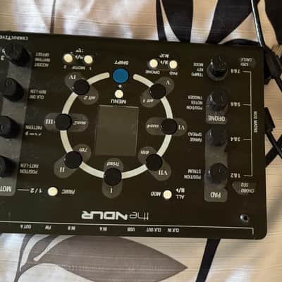 Conductive Labs – The NDLR – 4-Part MIDI Arpeggiator/Sequencer – Wood Sides image 10