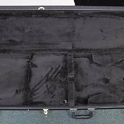 Spector Hard Case for Bass, With Inserts Black Tolex image 3