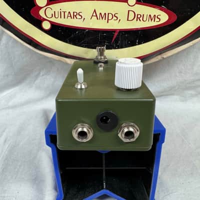 PedalPCB Clandestine Preamp secrete preamp clone Pedal image 5