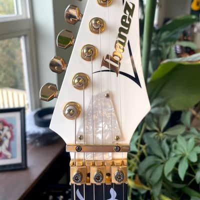 Ibanez JEM7V WH 1998 * Signed by Steve Vai * image 11