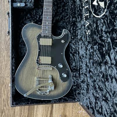 Veritas Custom Portlander 2023 - Grizzly Burst image 1
