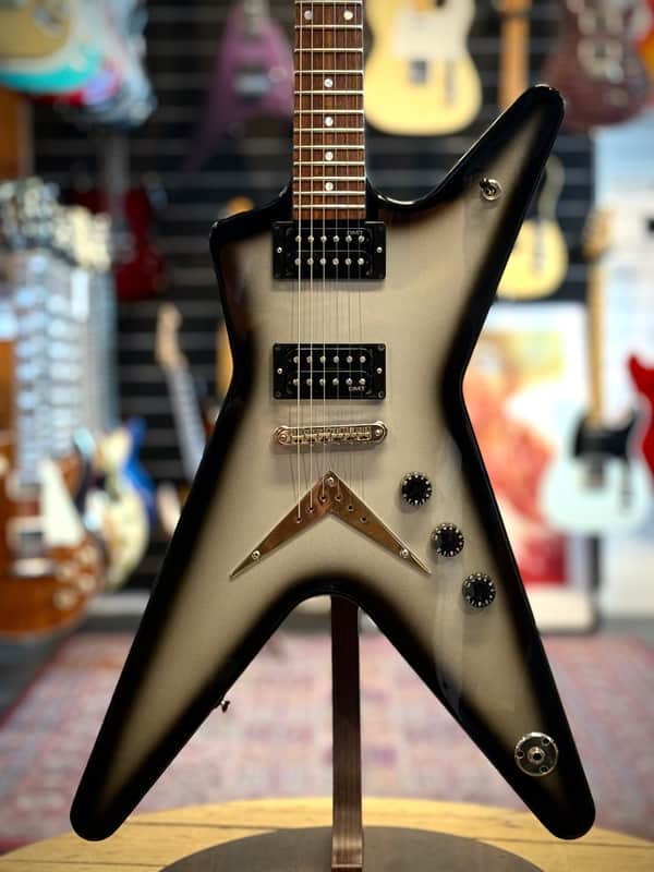 Dean USA ML 1000 2011 - Silverburst image 1