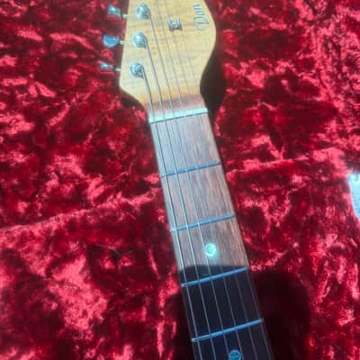 Grosh Guitars 30th Anniversary Superjet 2024 - Golden Eye Burst image 3