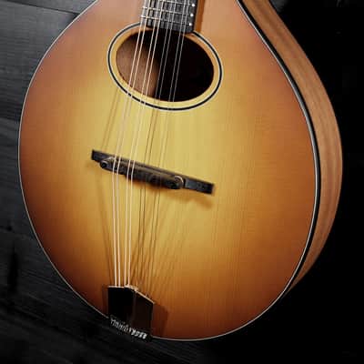 Eastman PCH M104-GB Goldburst A-Style Flattop Oval Hole Mandolin image 13