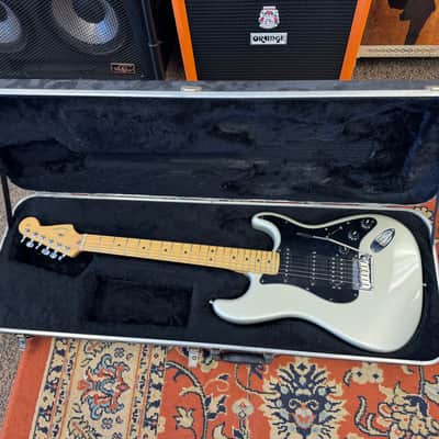 Fender American Series Stratocaster HSS Maple Fretboard 2003 Chrome Silver w/Case image 8