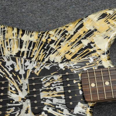 Fender FSR "Splattercaster" Standard Splatter Stratocaster with Rosewood Fretboard 2003 - 2004 - Olympic White, Aztec Gold, and Inca Silver Drop over Black image 3