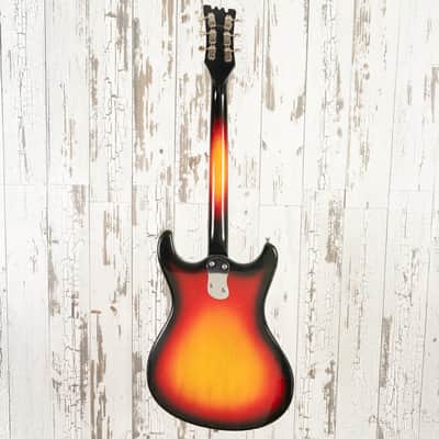 Mosrite Ventures Mark V - 1967 - Sunburst image 5