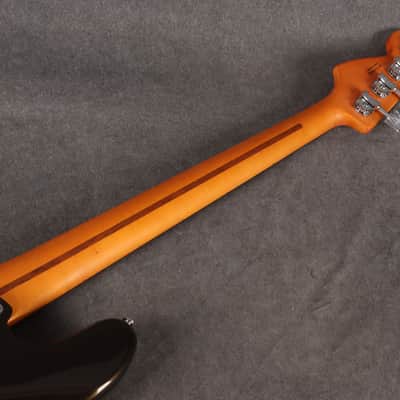 Fender American Ultra II Jazz Bass - Texas Tea - 2nd Hand (X1189954) image 16