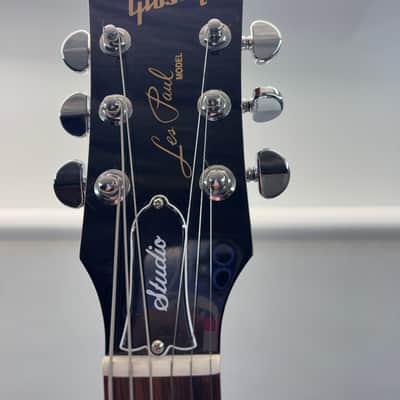 Gibson Les Paul Studio 2020- Wine Red image 9