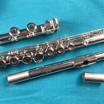 Wm S Haynes-Commercial Model Flute-Made 1943-Overhauled-Original Case and Extras image 1