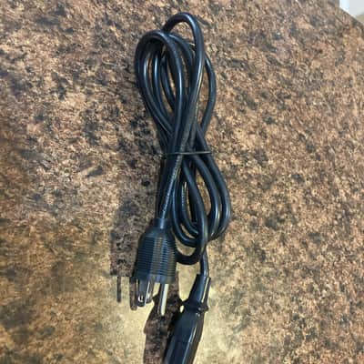 Mackie 808M FR Series 2 X 600 Watts Powered Mixer PA image 12