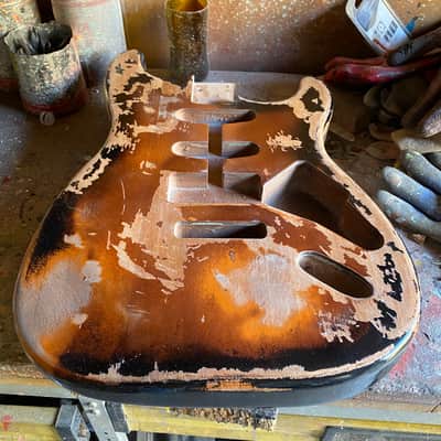 Stratocaster Body - 2 tone Sunburst - Super Heavy Relic - 100% handcrafted in Italy - Alder image 5