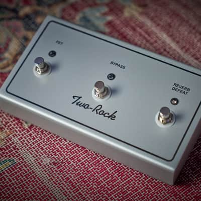 Two Rock Classic Reverb Signature 100 Watt W/ 2X12 Cabinet image 14