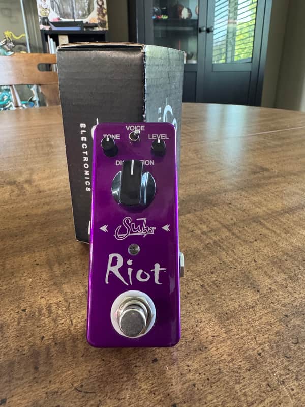 Suhr Riot Mini