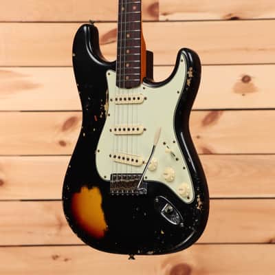 Fender Custom Shop 1960 Stratocaster Heavy Relic - Aged Black over 3-Color Sunburst-CZ576853 image 3