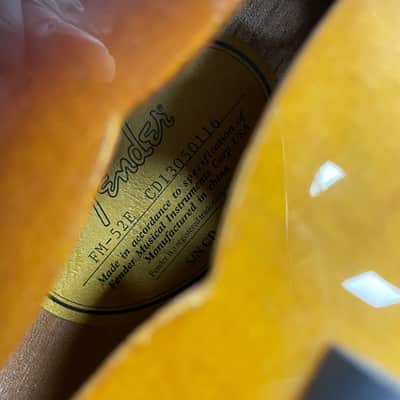 Fender FM52E Mandolin - Sunburst image 3
