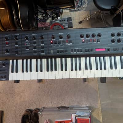 Behringer UB-Xa analogue synthesiser image 1