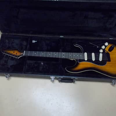 Unknown Strat style electric guitar Sunburst bound top - NICE! REDUCED image 2