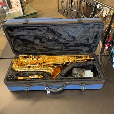 Buffet Crampon BC8402-1-0 2022 Tenor Sax Gold Lacquer and Engraved image 9