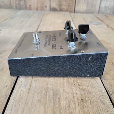 Electro-Harmonix The Black Finger Sustainer Pedal 1972 Near Mint image 3