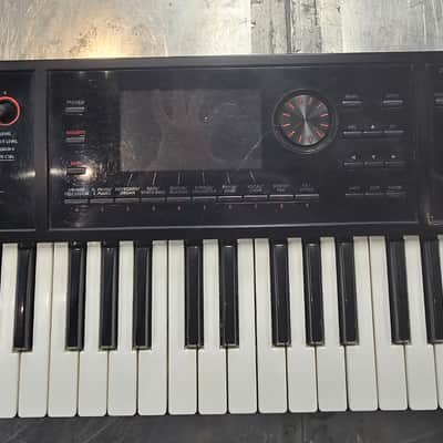 Roland FA-06 61-Key Music Workstation 2014 - Present - Black