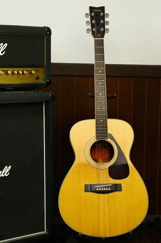 Vintage 1979 made Orange Label Acoustic Guitar YAMAHA FG-202B Made