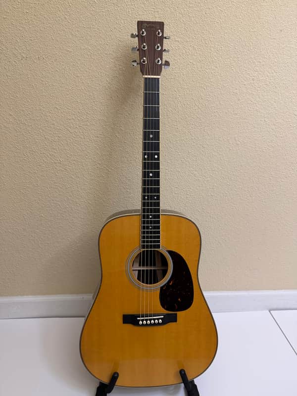 Martin Standard Series HD-35