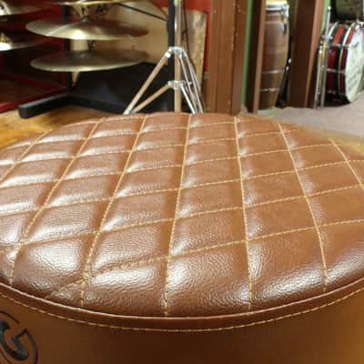 Gibraltar 9808 15″ Stitched Round Throne, Chestnut image 2