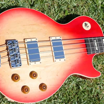 Gibson Les Paul Standard Bass 2005 Sunburst image 10