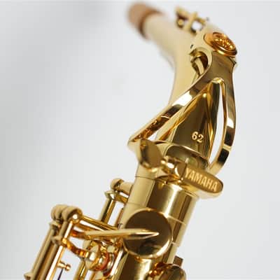 YAMAHA YAS-62 Alto Saxophone image 5