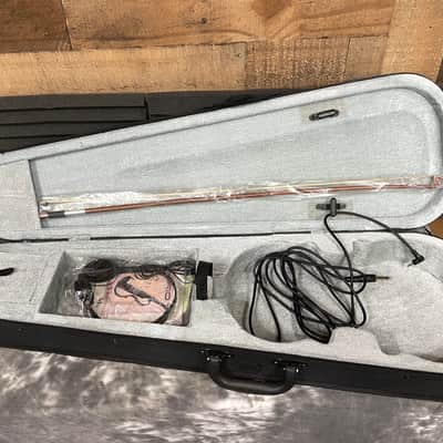 Mirio Black Metalflake Silent Electric Violin w/case, bow, cable, headphones and rosin image 9
