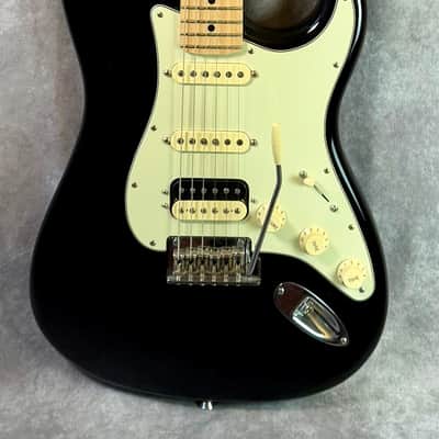 Fender American Professional Stratocaster HSS Shawbucker with Maple Fretboard 2017 - 2019 - Black w/OHSC image 3