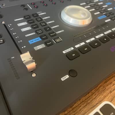 Avid Pro Tools Dock 2010s - Black image 2
