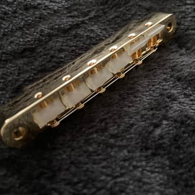 Gibson ABR-1  Gold Plated Bridge with Nylon Saddles for Hollow  Body, Semi-Hollow and Solid Body Guitars. image 2