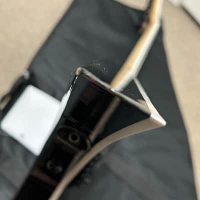 Jackson Pro Plus Series RR24 Rhoads Electric Guitar - Mirror image 7