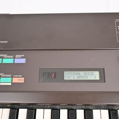 Yamaha DX7 MK I *with case* image 12