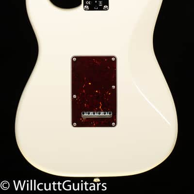 Fender American Professional II Stratocaster HSS Maple Fingerboard Olympic White (573) image 4