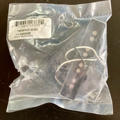 Fender MIM 60s Jazz Bass Pickup Bridge - Black image 7
