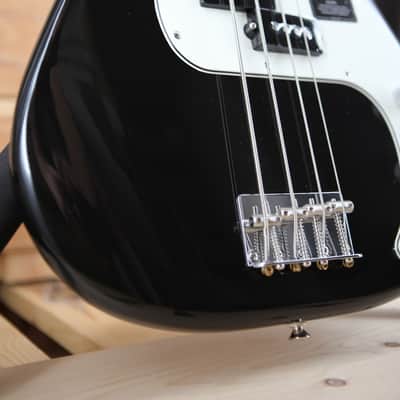 Fender Vintera III Late '60s Precision Bass 2025 - Present - Black image 7