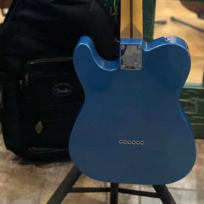 2025 Fender American Professional Classic Telecaster Lake Placid Blue Fender Bag image 12