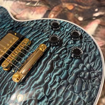 QUILT 👵! 2025 Gibson Custom Shop Les Paul Custom 7A Quilt Top M2M Made To Measure Northen Lights Ebony Fretboard Special Order Figured F Q 5A 7A 1960 V2 Neck Nordic Blue Blueberry Cobalt Trans Aqua Custombucker Pickups Gold Hardware Full Gloss image 21
