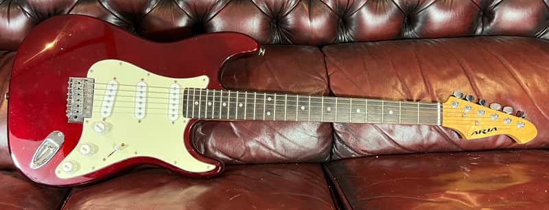 Aria STG Series Metallic Red image 1