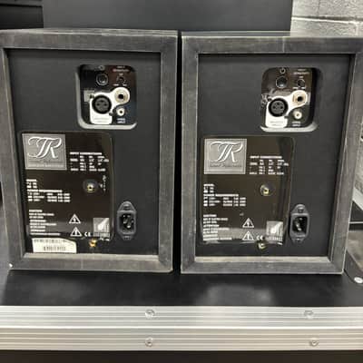 Pair of 2 Event Tuned Reference 5 TR5 Studio Monitors image 2
