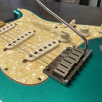 Fender 40th Anniversary American Standard Stratocaster 1993-1994 RARE Custom Color Limited Special Edition FSR CARIBBEAN MIST Time Capsule CASE QUEEN Aqua Marine Ocean Blue Green Turqoise USA Strat Vintage 90s Guitar image 21