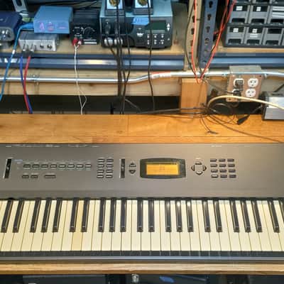 Korg X2