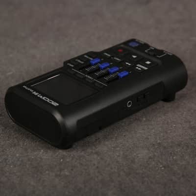 Zoom R4 MultiTrak Recorder - 2nd Hand image 5